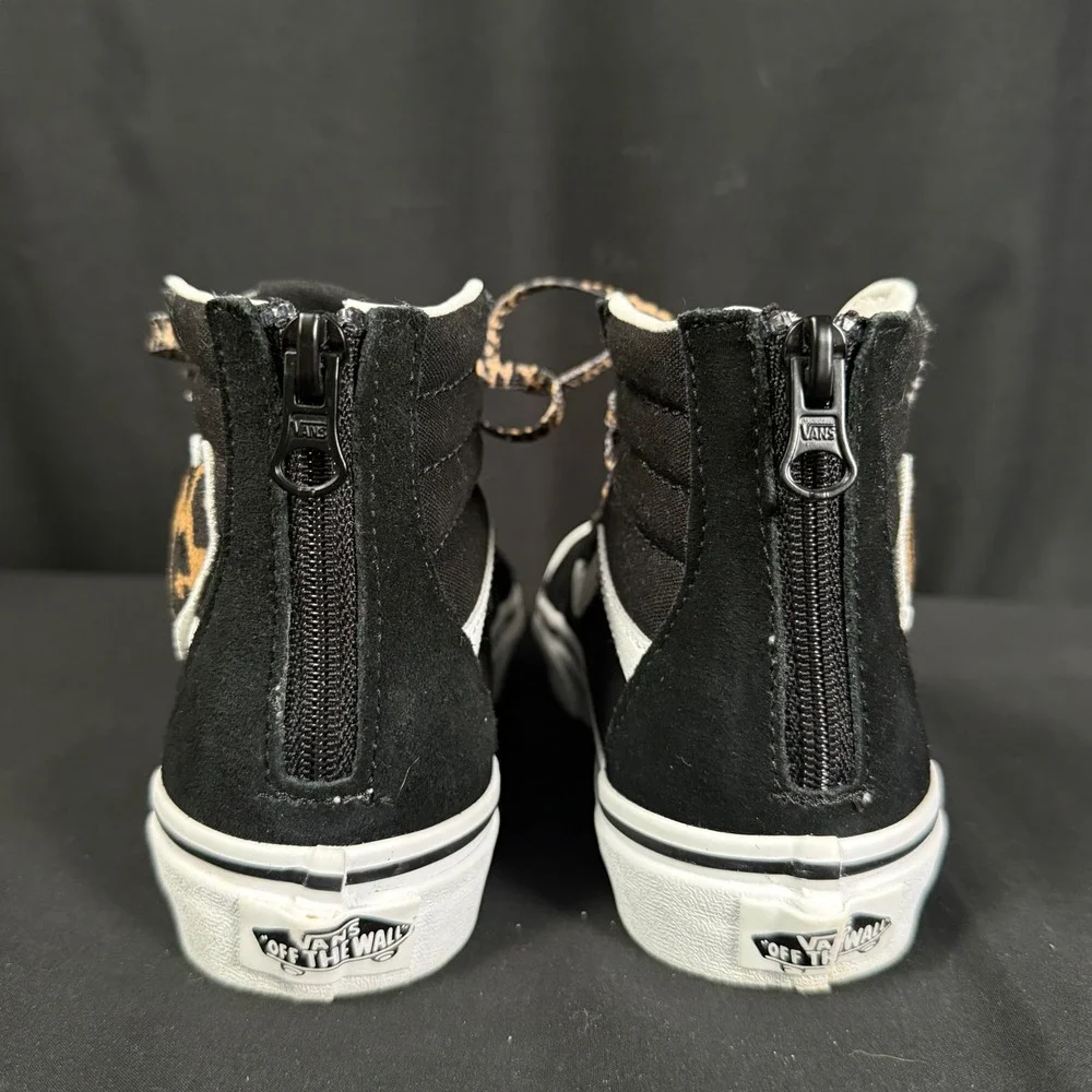 Vans Sk8-Hi Leopard Heart High Top Zip Sneakers Suede Black Youth 1.5 721356